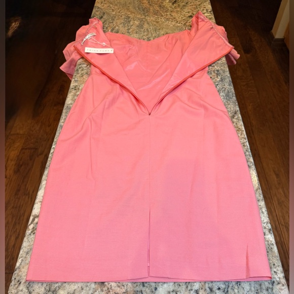 ✨ NWT Trina Turk Pink Puff Sleeve Sheath Dress | Size 6 | $378 Retail ✨.Lined - Picture 11 of 14